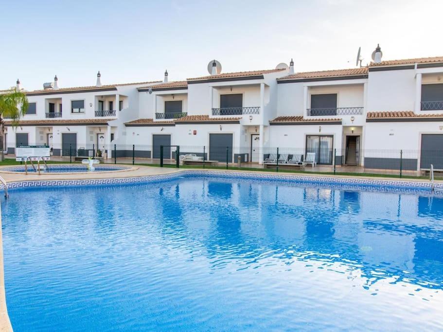 Magnolia O House - Pool View & Privat Garden & Garage Villa Albufeira Bagian luar foto