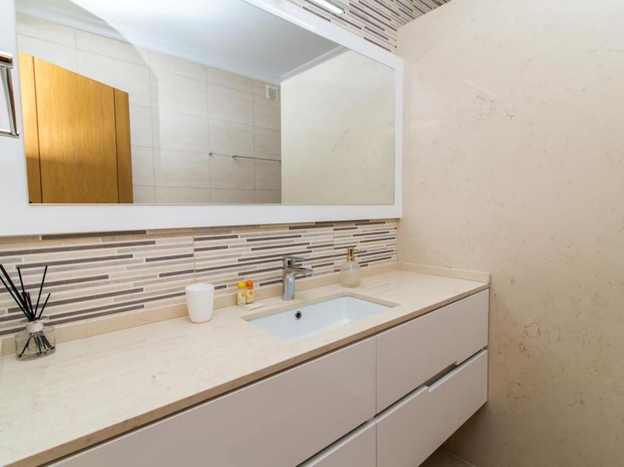 Magnolia O House - Pool View & Privat Garden & Garage Villa Albufeira Bagian luar foto