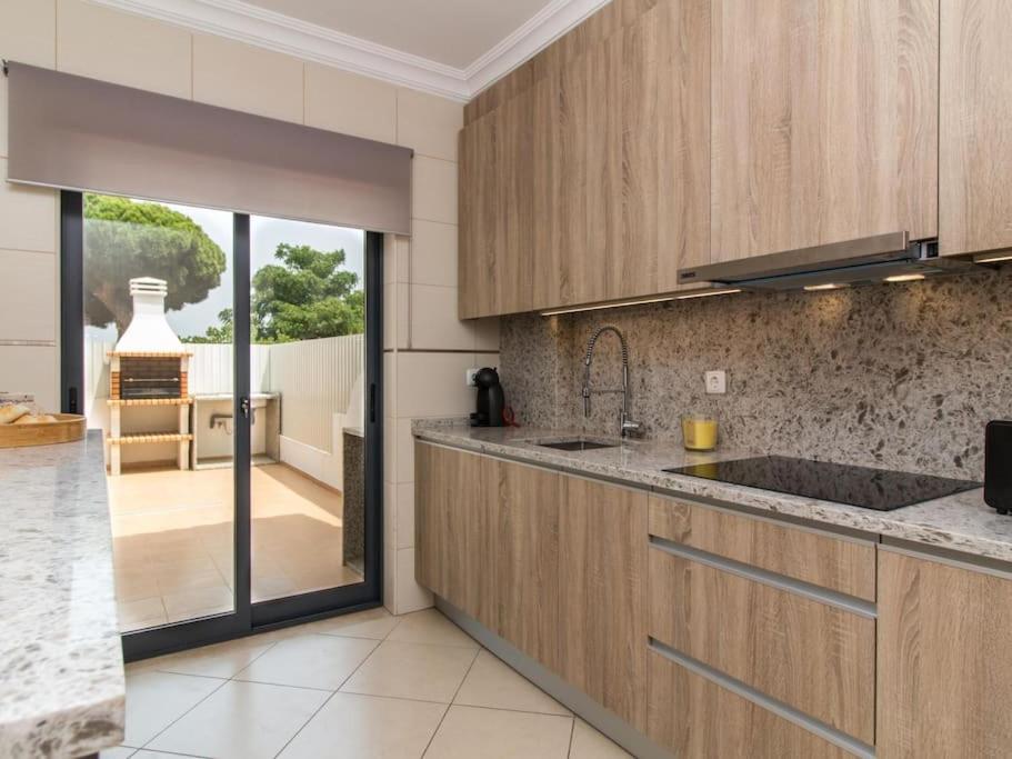 Magnolia O House - Pool View & Privat Garden & Garage Villa Albufeira Bagian luar foto