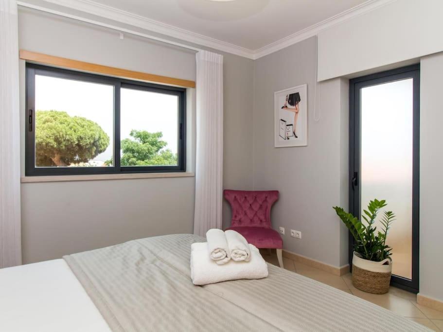 Magnolia O House - Pool View & Privat Garden & Garage Villa Albufeira Bagian luar foto